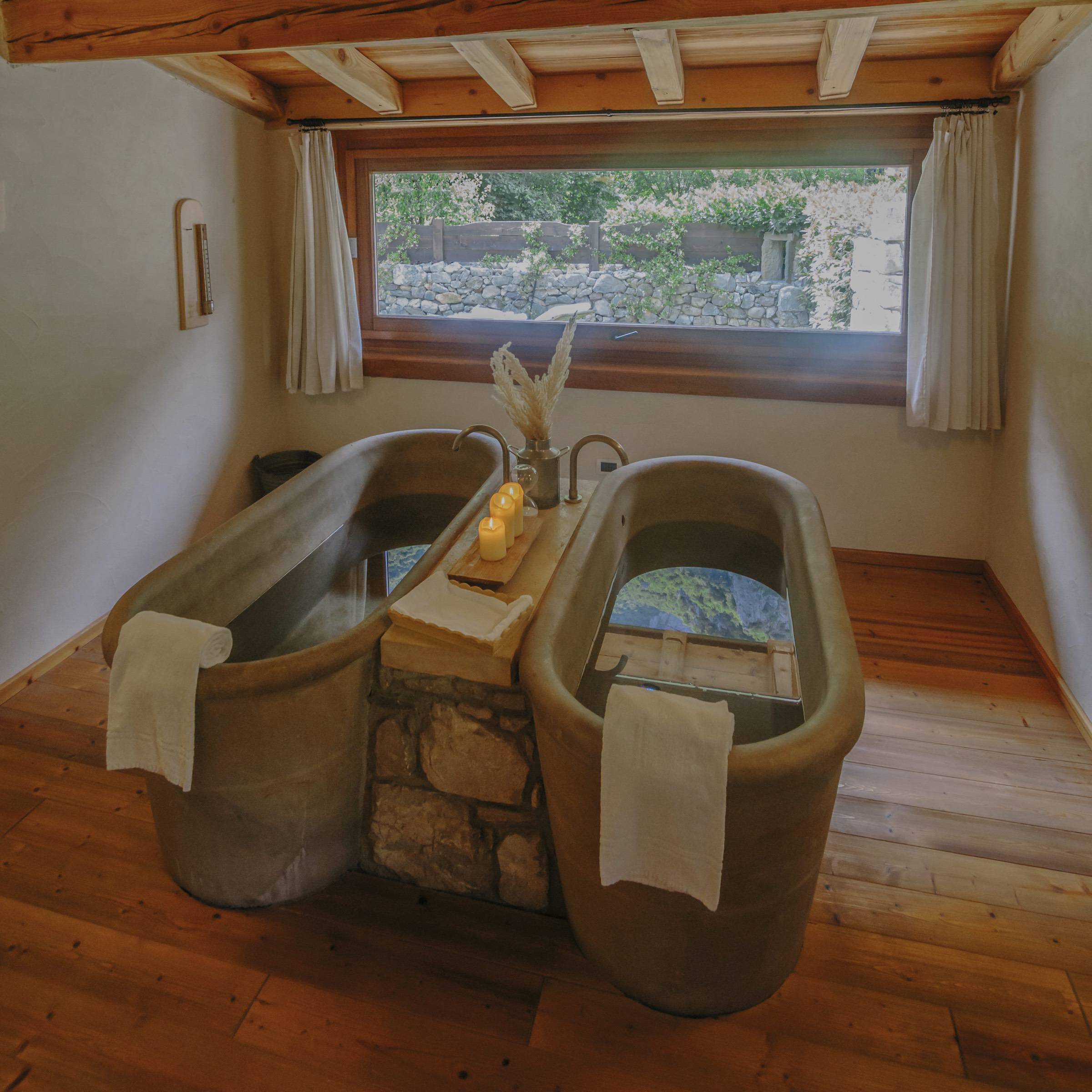 Private SPA with outdoor jacuzzi- Couple treatment - Gift Cards -  Agriturismo Ferdy